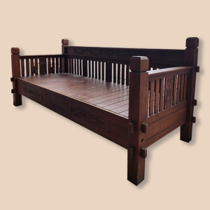 Traditional Wooden Daybed for Rent – Elegance with a Touch of Heritage