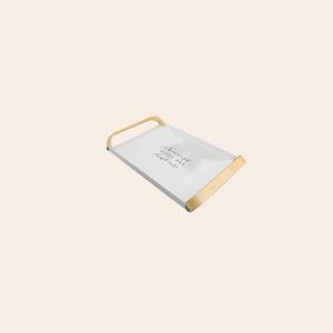 Nampan Aesthetic dengan Pegangan Kayu - untuk Disewakan per Tahun