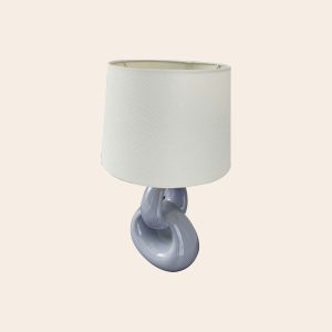 Lampu Meja Unik dengan Dudukan Keramik - untuk Disewakan per Tahun
